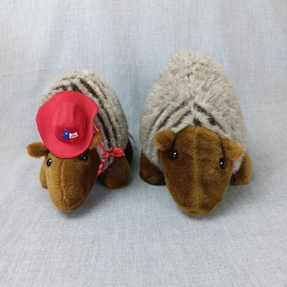 Buckaroo Bandits Armadillo Plush Red Bandana Texas Cowboy Hat Plus Friend Lot